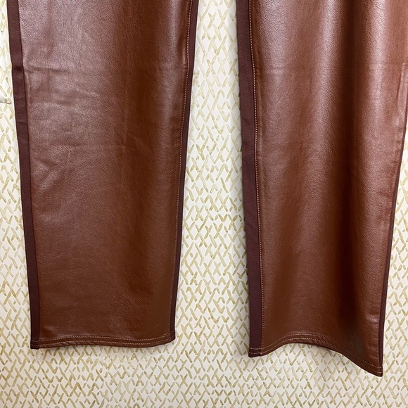 NWT Chico's Brown Five Pocket Ponte Faux Leather Slim Leg Front Pant Size 3R/16R - Picture 3 of 12